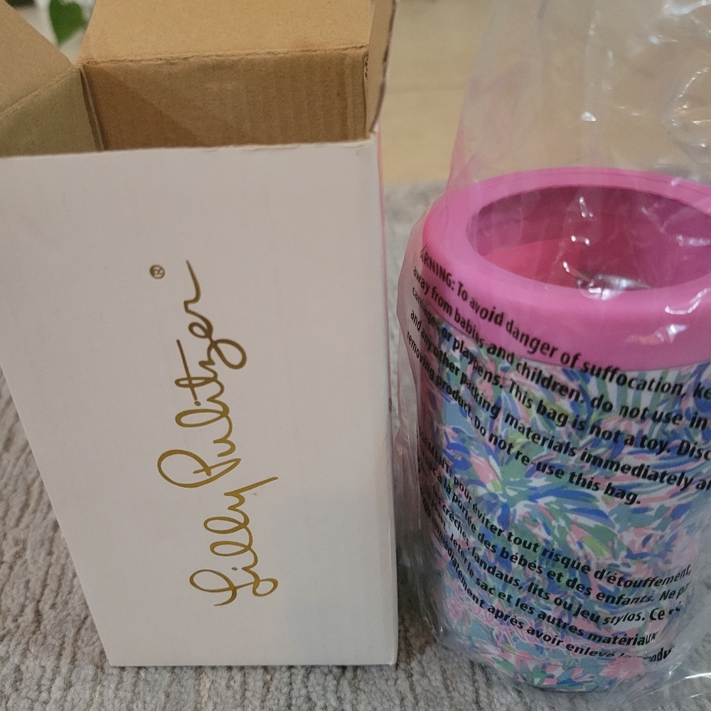 Lilly Pulitzer can tumbler